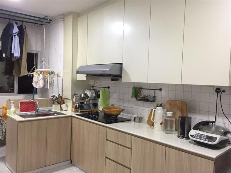 Jurong East Street 32 thumbnail photo